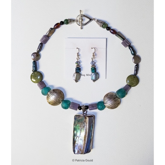 NEW - S31 - Handmade Abalone necklace and earring set - one of a kind - Picture 2 of 5